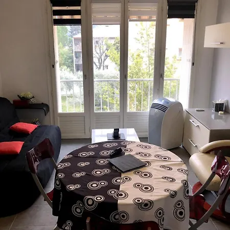Apartment Moderne Climatise Nyons